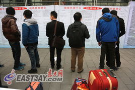 春風行動再掀高潮 現(xiàn)場應聘者咨詢多、觀望多，職業(yè)中介活動同步活躍